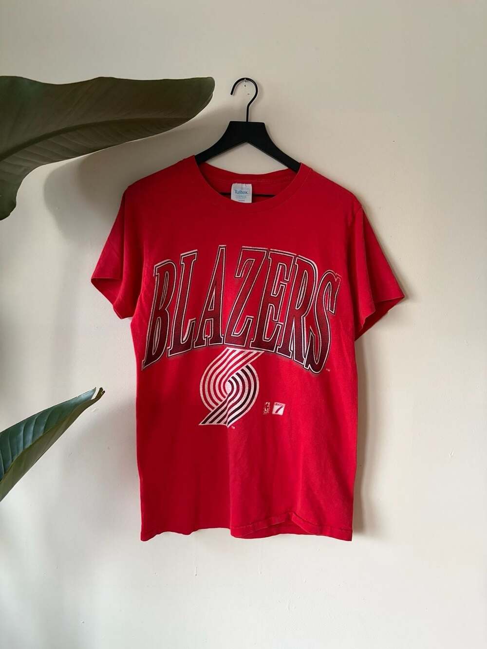 Tultex Portland Trail Blazers Size Medium Red T-Shirt